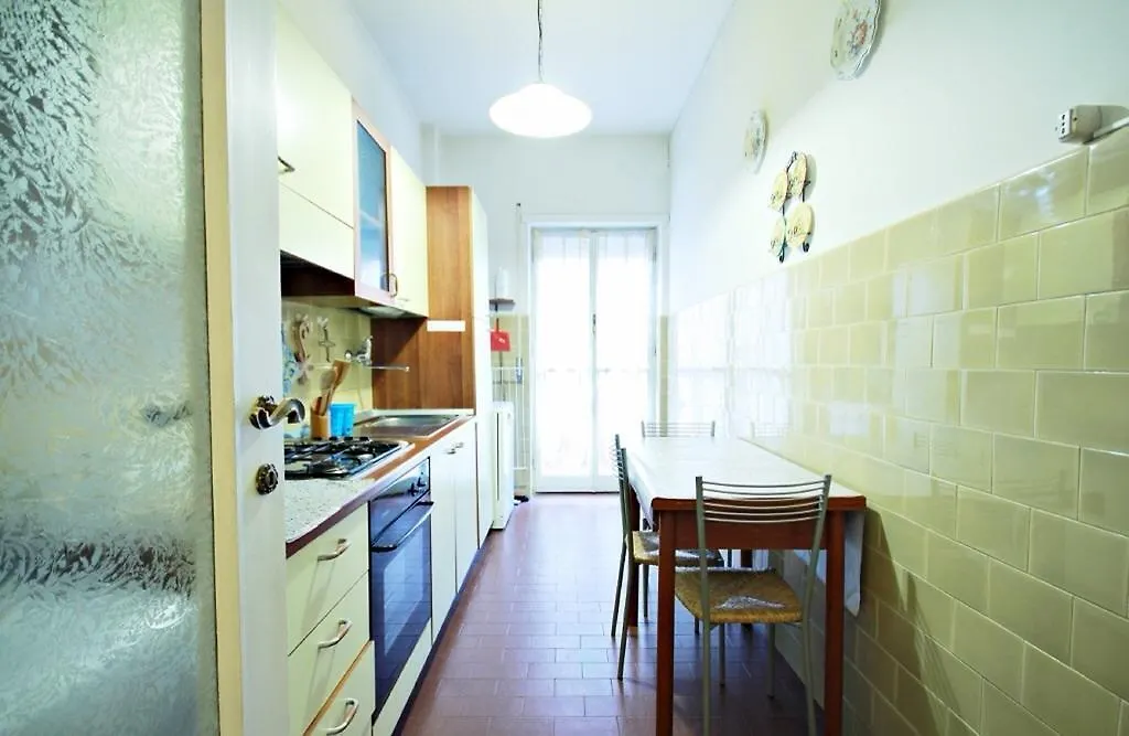 La Maison Rouge Otel Roma Tatil Evi
